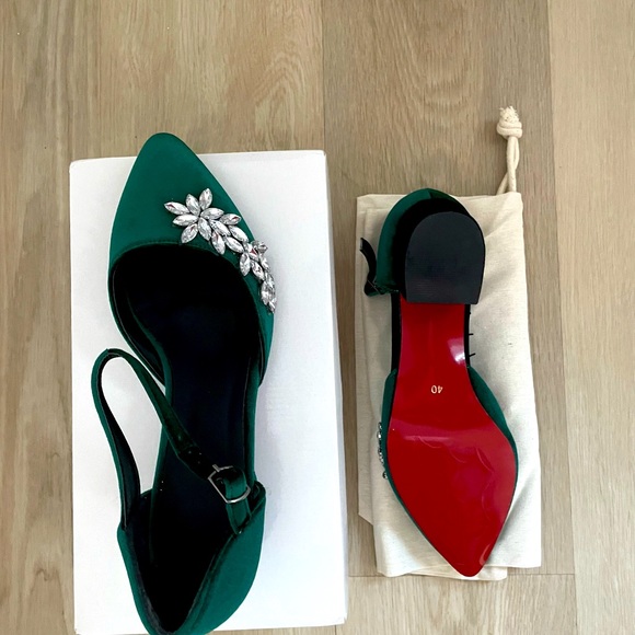 Emerald green pumps - Picture 6 of 9